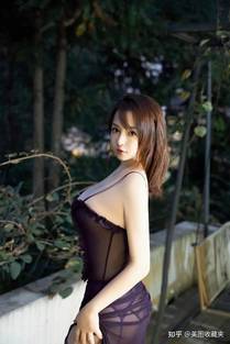 震耳欲聋
